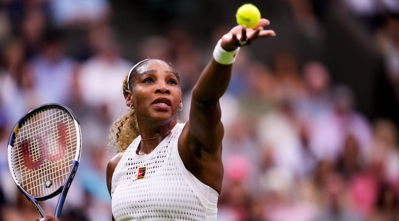 V体育平台 - V体育 - Serena Williams 重返温网单打赛场：首轮三盘惜败背后的震撼时刻